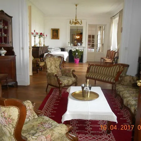 Domaine De Vaux